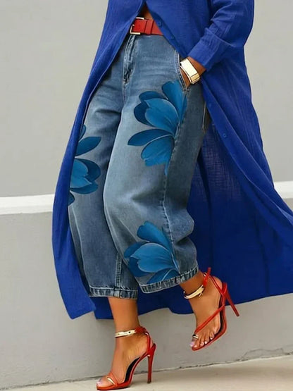 Maud | Lang skjorte og jeans med blomsterprint