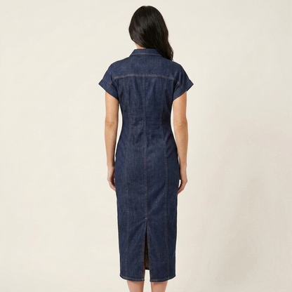 Maya | Figursyet denim-midikjole med knapper