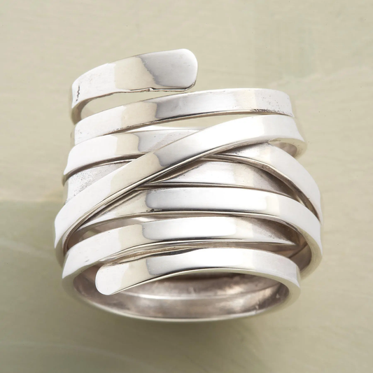 Elegant vintage ring i sølvlook
