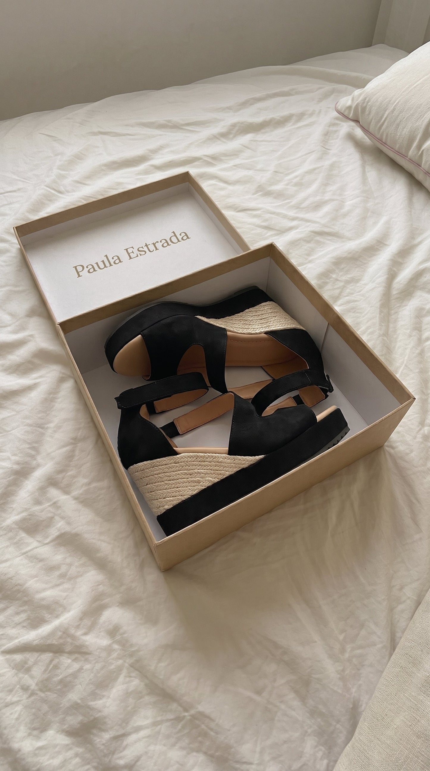Monica | Elegante wedges med stabil hæl
